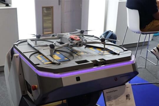 DSEI 2025: Autonomous Skydio Dock for X10 expands US police emergency response and infrastructure security.