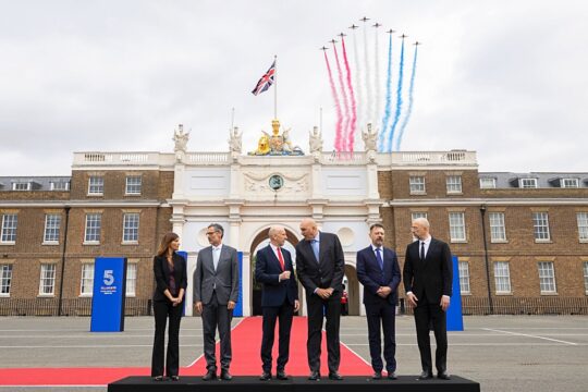 UK Signs Groundbreaking Tech Sharing Agreement with Ukraine to Deliver Drones