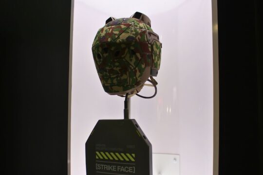 AUSA 2025: Anduril EagleEye turns the soldier helmet into a command post