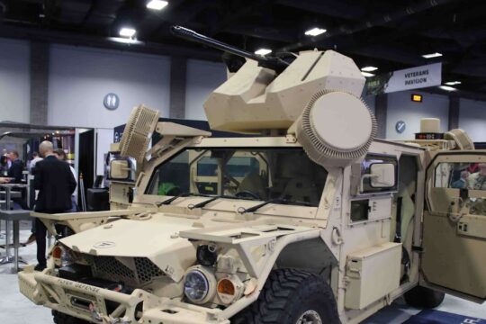 AUSA 2025: Flyer Defense Debuts Flyer 72 HD 4x4 Vehicle for Mobile Counter-Drone Missions