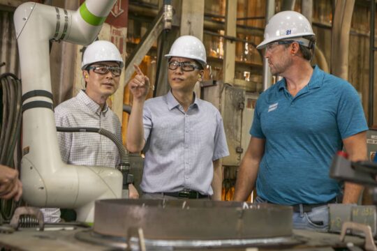 HII Hosts HD HHI Leaders at Ingalls Shipbuilding