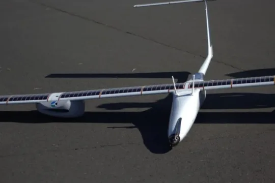 PowerLight and Kraus Hamdani Aerospace Validate Ground-to-Air Power Communication